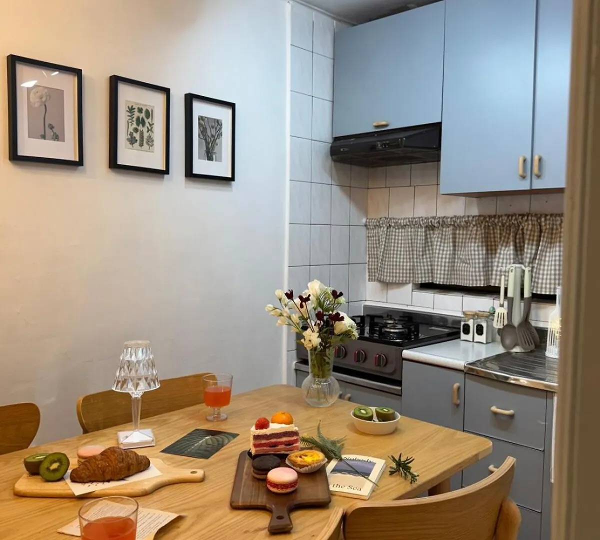 Apartament Fanfar, Seul